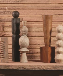 Global Views Moret Pillar