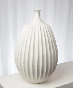 Global Views Sawtooth Vase Medium